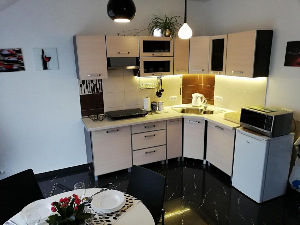 Dom U Artura Apartment วาดีสวาโวโว ภายนอก รูปภาพ